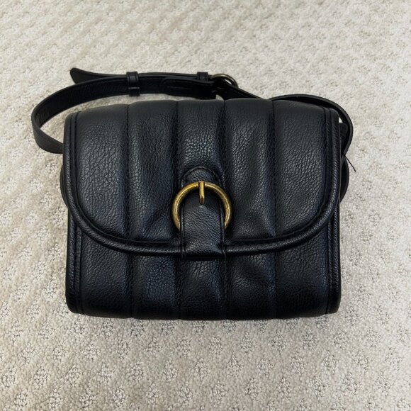 Universal Thread Black Quilted Crossbody Bag Faux Leather Bronze Hardware Chic - Picture 2 of 6